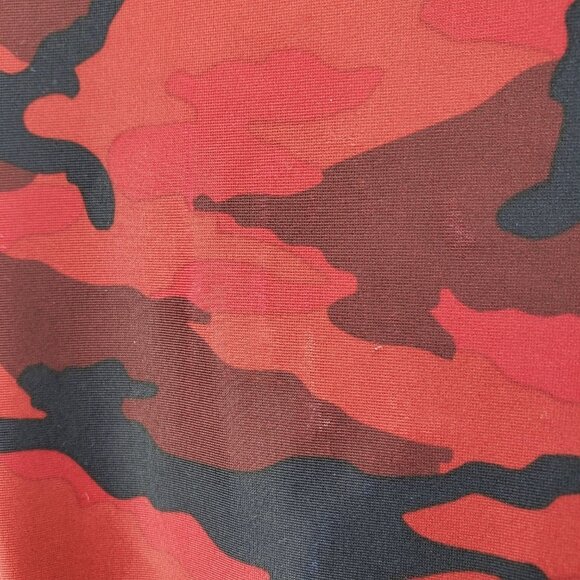 NBA Cleveland Cavaliers Camo Bodysuit NBA Basketball Red Navy Blue Long Sleeve - Picture 10 of 10